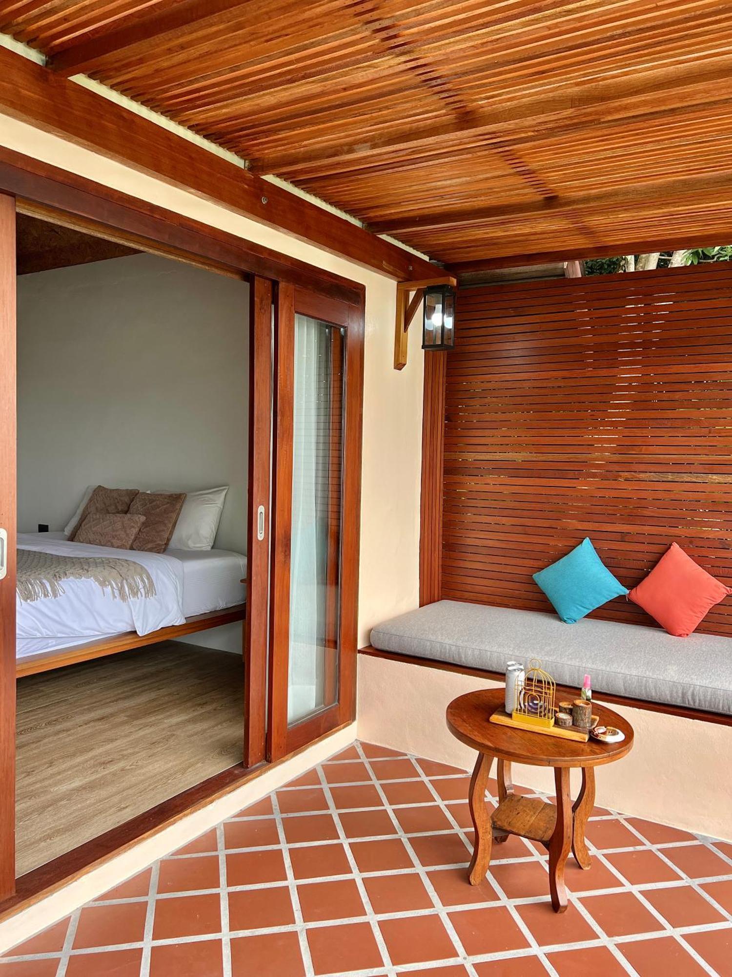 Baan Talay Resort & Yoga Ko Tao Exterior foto